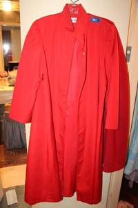 lot 465 image: Womans Neiman Marcus Red coat and red wrap with J monogram