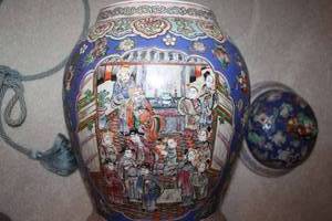 lot 279 image: Chinese ginger jar with 38 iron and wood stand by Brandt