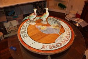 lot 366 image: Rooster Lazy Susan with ceramic pheasants