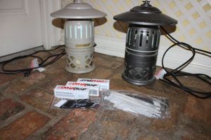 lot 175 image: (2) Dynatrap flying insect traps and accessories