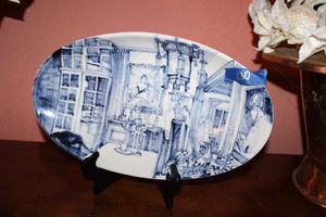 lot 230 image: Blue and white oval platter