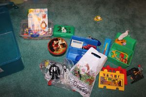 lot 270 image: Misc. toys
