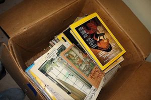 lot 547 image: Magazines National Geographic and more