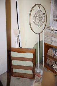 lot 692 image: Household items bird cage on stand, bookshelf, Childrens coat rack