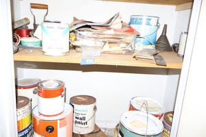 lot 539 image: Used paints