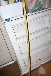 lot 526 image: Storage cabinet
