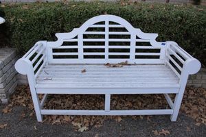 lot 583 image: Painted garden bench