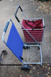 lot 592 image: Personal Shopping or rolling carts