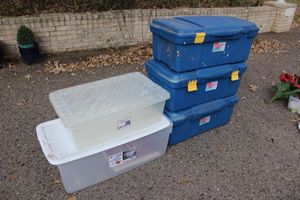 lot 560 image: Empty plastic storage totes