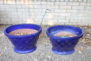 lot 599 image: Pair of blue glazed planters
