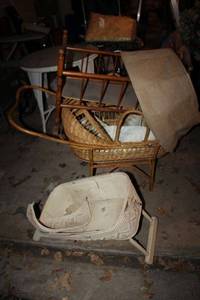 lot 561 image: Vintage bassinettes and doll beds plus large lamp shade