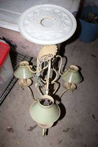 lot 694 image: Hanging light fixture with 3 lights and plastic ceiling cover