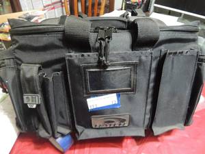 lot 13 image: Hatch - gun ammo  BAG  APPROX 18 X 12 X 8  W MULT POCKETS