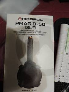 lot 95 image: MAGPUL - PMAG D-50 GL9  COMPATABLE WITH  GLOCK HANDGUNS  9 X19MM PARABELLEUM   50 ROUND DRUM  MAGAZINE
