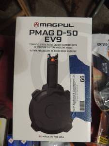 lot 66 image: Magpul - PMAG -D-50  EV9 Compatible with pistol caliber cabines  C SCPRPIN PATTERM WELL  9X19mm parabellum , 50 rounds new