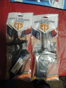 lot 15 image: Universal speed LOADERS for pistols 9mm 40 cal - qty2 new