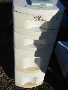 lot 142 image: 4 drawer white storage organizer, with arts and crafts plus hot glue guns