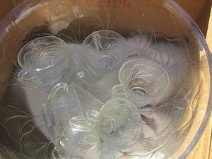 lot 39 image: punch bowl with 7 glasses
