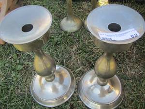 lot 82 image: 2 silver candle stick holders