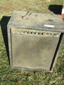 lot 79 image: Matrix Guitar AMPLIFIER