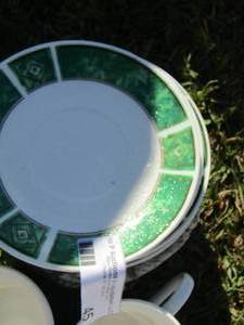 lot 45 image: Gibson cup saucers and cups