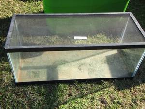 lot 171 image: reptile tank