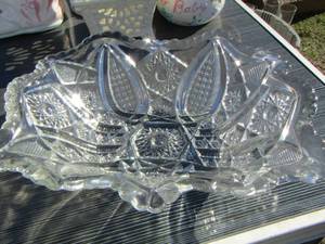 lot 198 image: crystal bowl