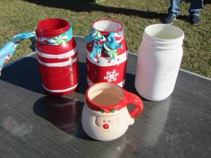 lot 208 image: 3 Christmas painted mason jars and a Santa coffee cup