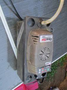 lot 263 image: clear vue pump