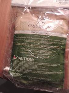lot 222 image: GAME WINNER - BODY WARMER  3 IN PKG
