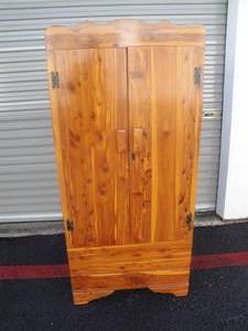 lot 1 image: Hand Made Cedar Closet  Cabinet, About 30 x 21 x 63-High, Needs light repair