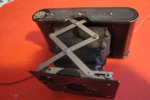 lot 80 image: Vintage World War I Vest pocket Camera