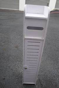 lot 115 image: White Toilet Tissue Tower Cabinet with Tissue Holder, About 6x7x31