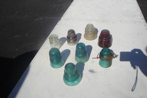 lot 134 image: 8- Vintage Telephone Pole Insulators, Hemingray, California, Brookfield, Kerr