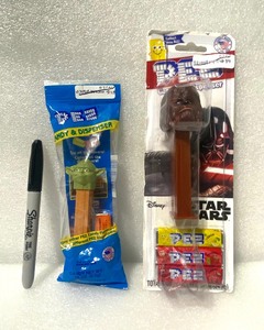 lot 67 image: Lot Of 2 New - Disney Star Wars PEZ Candy & Dispenser, Shubaka & Yoda - In Condition As Shown