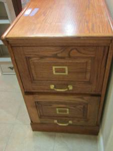 lot 93 image: 2 drawer wooden filing cabinet with file folders