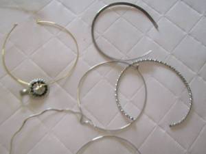 lot 126 image: Metal womens chokers  QTY 6