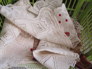 lot 120 image: green basket of dollies