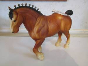 lot 182 image: Vintage Breyer horse bay Clydesdale stallion gold