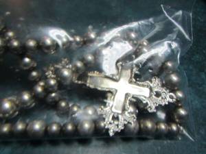 lot 163 image: Bead cross necklace