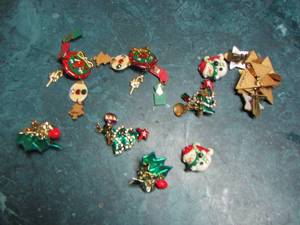 lot 209 image: Christmas clip on earrings
