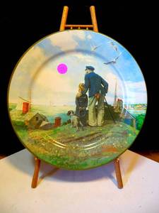 lot 71 image: BENEDICTINE LOOKING OUT TO SEA COLLECTORS PLATE WITH DISPLAY STAND