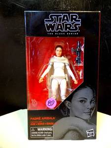 lot 89 image: NEWSEALED - STAR WARS THE BLACK SERIES 6 - PADME AMIDALA ACTION FIGURE $$