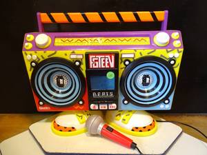 lot 100 image: FGTEEV SEASON 4 MR BEATS BOOM BOX PLAY SET WITH MICROPHONE