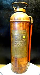 lot 166 image: AMAZING - AUTHENTIC COPPER FIRE EXTINGUISHER (COMPLETE- AMAZING PETINA & DETAIL) $$$