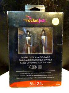 lot 169 image: NEW - ROCKETFISH 8FT DIGITAL OPTICAL AUDIO CABLE