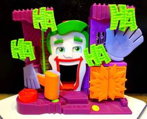 lot 170 image: FISHER PRICE IMAGINEXT DC FRIENDS JOKERs FUN HOUSE (2009)