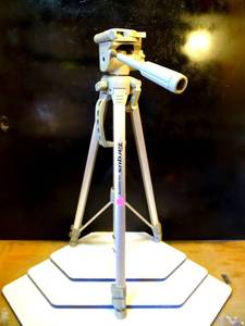 lot 221 image: EXCELLENT TARGUS TG-6600TR TRIPOD CAMERA MOUNT $$