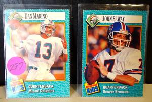 lot 297 image: RARE - Stockton 1989 Sports Illustrated SI for Kids - DAN MARINO AND JOHN ELWAY
