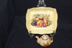 lot 43 image: Home Dcor Items